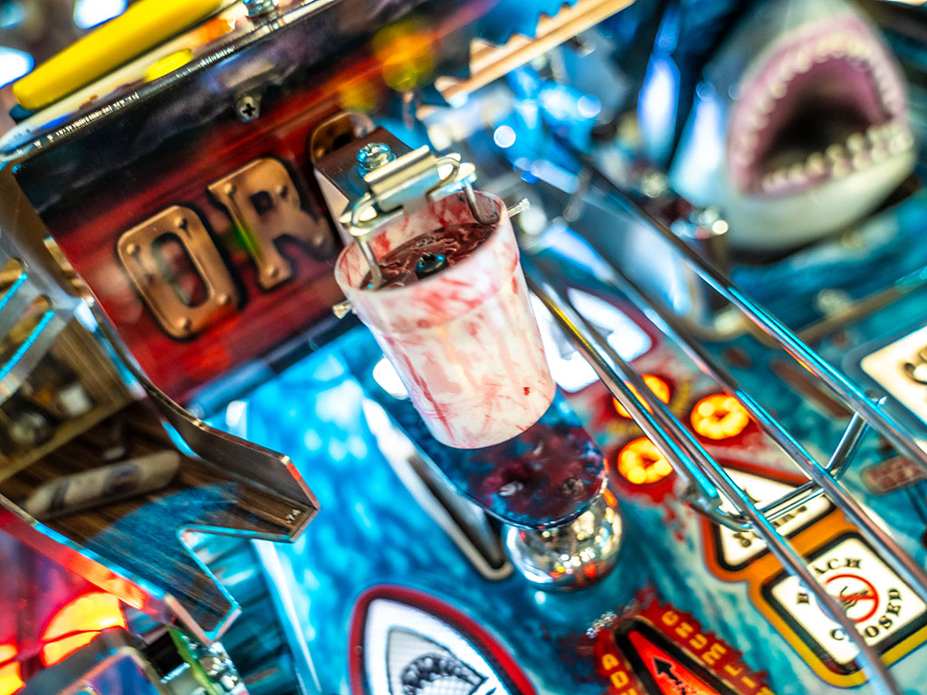 Jaws Pinball Machine LE Edition by STERN Pinball For Sale UK.